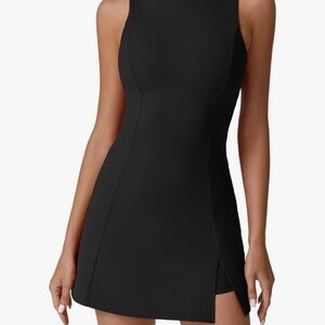 Elegant Black Sleeveless Athletic Dress